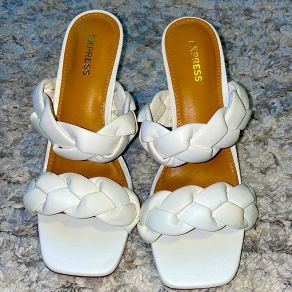 Express White Heels - Picture 2 of 6